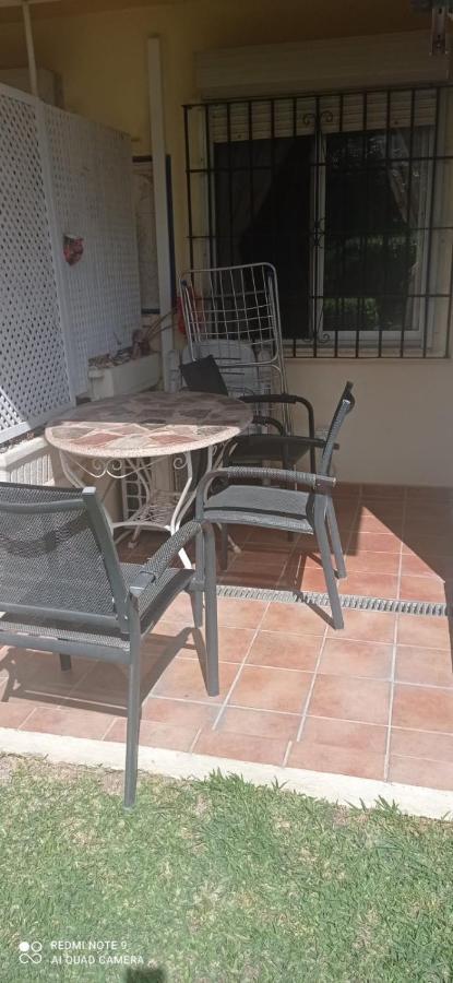 One Bed In Los Horizontes With Direct Access To Stunning Garden And Pool Appartement